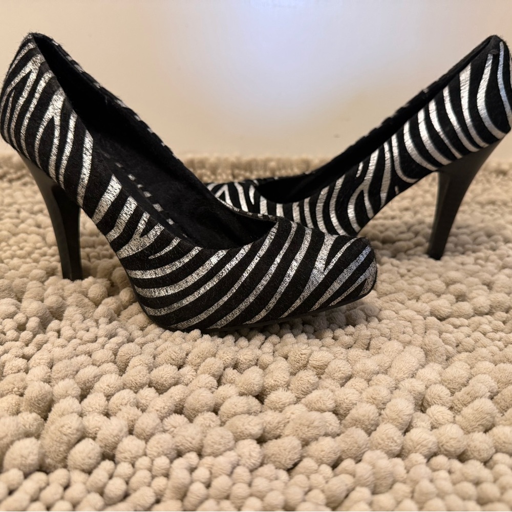 Dollhouse- Zebra Print Heels